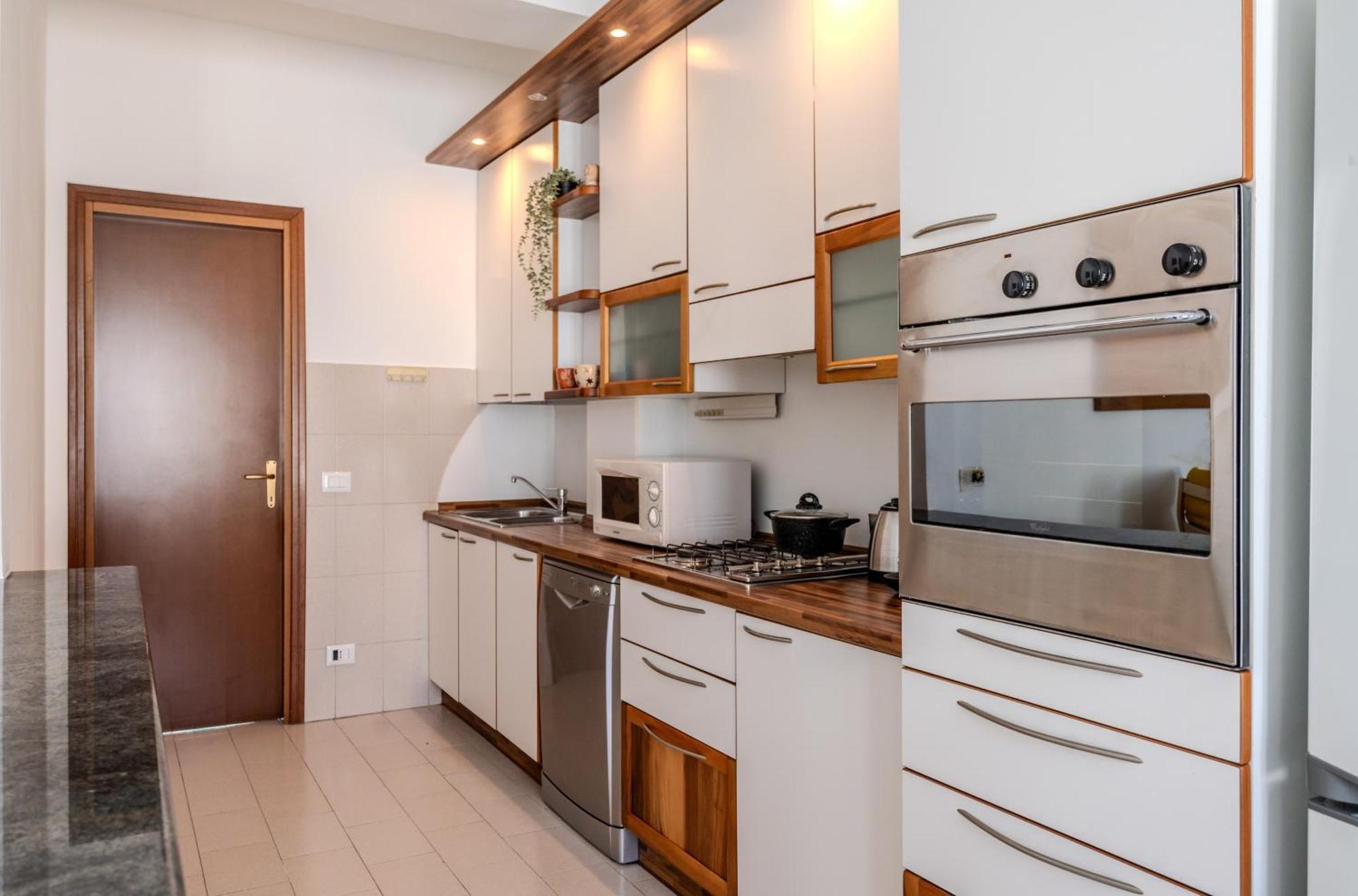 Stylish & Cozy Loft Near City Life - Metro 50M Mailand Exterior foto